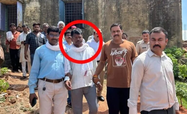 अब लोकायुक्त ने पटवारी को दबोचा 8 हजार की रिश्वत लेते हुए