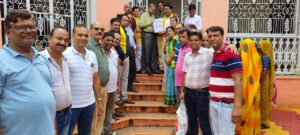 गुजरात में जैन श्रावकों को पूजा से रोका, शिवपुरी कलेक्टर को सीएम गुजरात के नाम सौंपा ज्ञापन