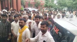 जब होने थे दूध के दाम कम, तब दूधिया दाम बढ़ाने की कर रहे मांग