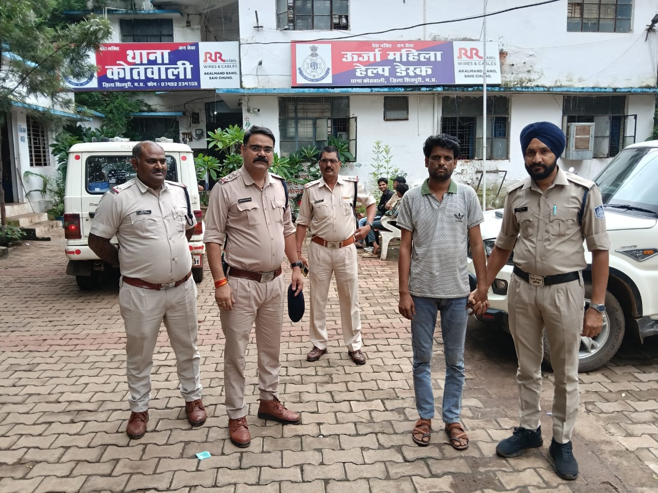 महज 24 घंटे में दबोचा मंगलसूत्र लूटने का आरोपी, माल भी किया बरामद