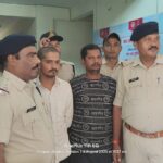 टीआई पिता की हत्या कर बड़ा बेटा गया जेल, छोटा भाई अनुकंप से बना दरोगा, बड़े भाई की दी सुपारी