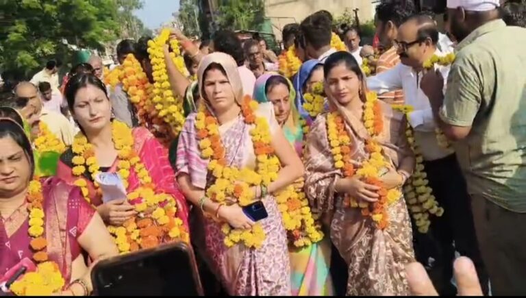 नपा में 39 वार्ड, 18 पार्षद ने दिया इस्तीफा, 9 अध्यक्ष के पास, बाकी 12 दे रहे दोनों दियों में तेल