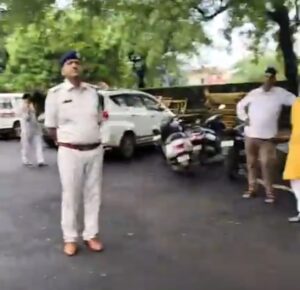 पार्षदों के बयान लेने सर्किट हाउस पहुंचे जांच अधिकारी, न्यायालय ने नहीं दिया वारंट