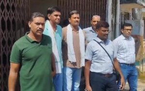 नगर परिषद पिछोर में लोकायुक्त ने ट्रैप किए एकाउंटेंट और टाइम कीपर