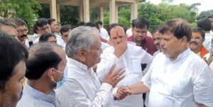 केंद्रीय मंत्री से पहले प्रभारी मंत्री का शिवपुरी में पायलेटिंग दौरा, जनता को दीं आश्वासन टेबलेट