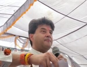 शिवपुरी की जनता से पारिवारिक रिश्तों से आगे बढ़कर अब खून का रिश्ता बनाया सिंधिया ने