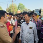 थोक सब्जी मंडी से हटवाया अतिक्रमण, दी सख्त चेतावनी: सड़क पर सब्जी बिकी तो जब्त होगी