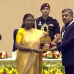 जनमन योजना में शिवपुरी कलेक्टर रविंद्र चौधरी को राष्ट्रपति ने किया सम्मानित