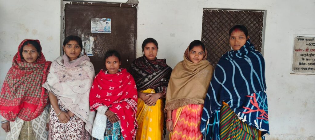 चुराकर उत्तरप्रदेश ले जा रहे शिवपुरी के सोने को पुलिस ने पकड़ा, चोरनी गिरोह भी दबोचा