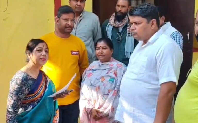 स्वदेशी मेले के विरोध में कांग्रेस ने ज्ञापन सौंपा, बोलीं नपाध्यक्ष: मेले की वसूली में से हमें भी दो हिस्सा