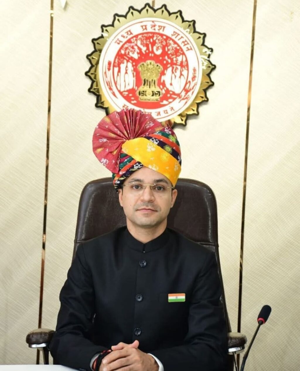 आनंदपुर ट्रस्ट की भेंट चढ़े आदित्य..! क्योंकि नामांतरण कोई पेंडिंग नहीं, ट्रस्ट के कब्जों की शिकायतें आ रहीं थीं लगातार