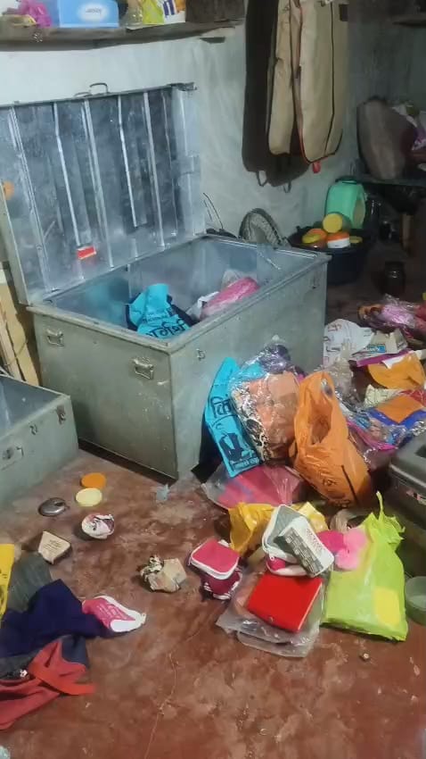 परिजन सोते रहे, दो घरों के ताले चटकाकर डेढ़ करोड़ की चोरी, सोना-चांदी व 20 लाख नगद