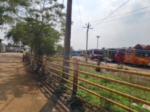 नगरपालिका का एक और कारनामा: जगह तय नहीं, दुकानें बनी नहीं, बेचने के टेंडर जारी किए