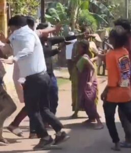 सार्वजनिक शौचालय तोड़ने की सूचना पर पहुंचे नपा के मदाखलत अमले को जमकर पीटा