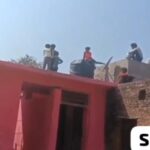 सार्वजनिक शौचालय तोड़ने की सूचना पर पहुंचे नपा के मदाखलत अमले को जमकर पीटा