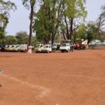 गांधीजी से अथाह प्रेम: शहर लूटने वाले अब आपस में ही उलझ रहे, माल कमाने के लिए इज्जत भी रखी ताक पर