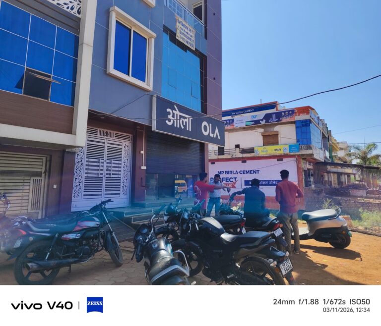 ओला स्कूटी के हजारों उपभोक्ता परेशान, सामान न मिलने से 6 माह से पड़ीं खराब गाड़ियां