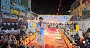 खुद को शिशु बताकर भावनाओं से जोड़ा, फिर बताई मौके पर ही कैसे निपटाई समस्या, गिनाए जनता के लिए काम