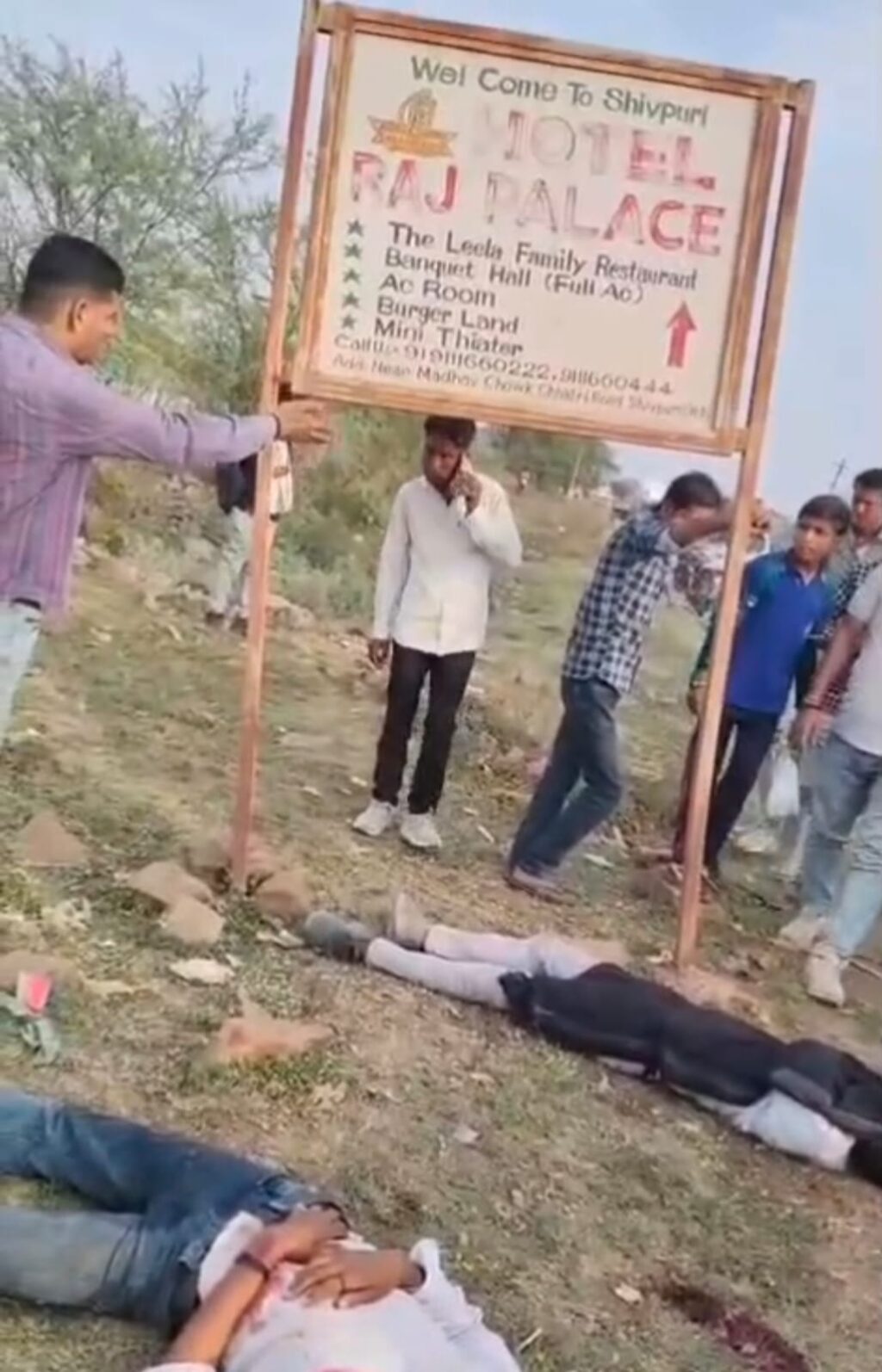 बीती शाम तीन सड़क हादसे: तीन की मौत, तीन घायल, दो मृतक बलारी मेले से लौट रहे थे