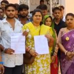 जहां से चल रही गांव की सरकार- वहीं लग रहे भ्रष्टाचार के आरोप, आवास के नाम पर सचिव मांग रहा 10 हजार