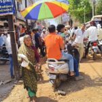 आधुनिक पर्यटन नगरी शिवपुरी के मुख्य बाजार में सड़कें खोदने से शहरवासियों का निकलना हो रहा मुश्किल