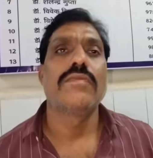 घर में घुसकर धमकी, फिर की फायरिंग, टेरर टैक्स वसूलने का आरोप, हमलावरों का एक साथी अस्पताल में