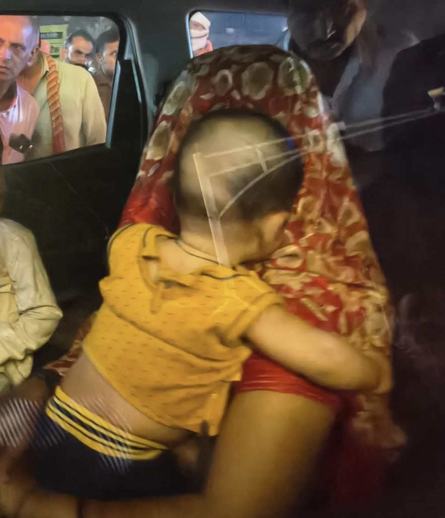 बर्थडे पार्टी की कहकर आई महिला होटल में दो लोगों के साथ पकड़ी, महिला ने दर्ज कराया दुष्कर्म का केस