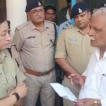 बगीचा सरकार एपीसोड: सोने-चांदी के आभूषण पर साधुओं की गलत नजर का भोला के समर्थकों ने दिया एसपी को ज्ञापन
