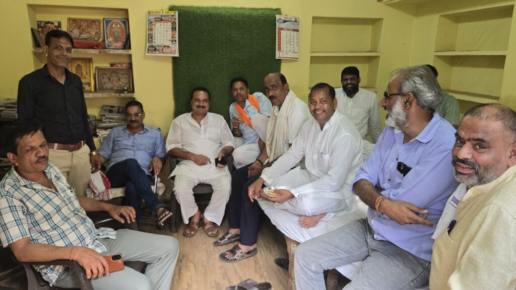 भाजपा पार्षदों को 6 दिन से निर्णय का इंतजार, नपाध्यक्ष भोपाल तारीख पर, जनता देख रही मैच